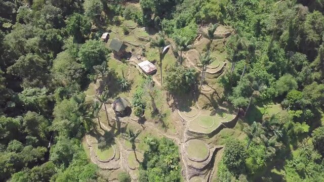 Vuelo de Drone Eje Central Teyuna - Ciudad Perdida perspectiva