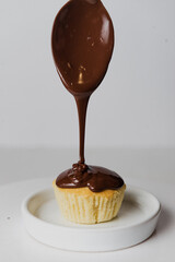 melted chocolate spoon cupcake