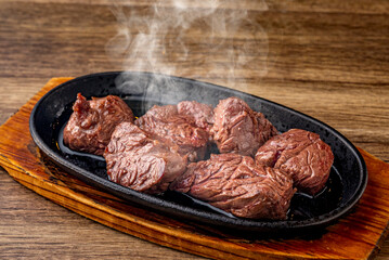 牛サガリ鉄板焼