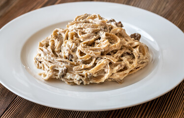Tagliatelle with porcini mushrooms