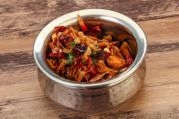 Asian wok noodle with mussels