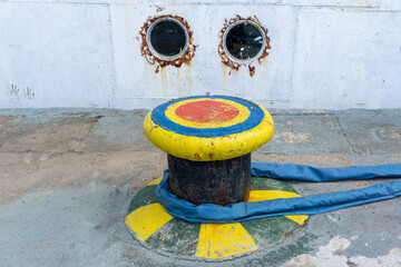 detail of a boat and bolder