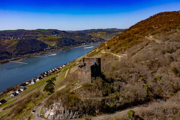 Burg Nollig Luftbilder | Hochaulösende Drohnenaufnahmen von der Burg Nollig in Hessen