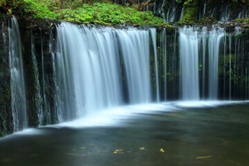 Fototapeta na wymiar 長野県軽井沢町の白糸の滝