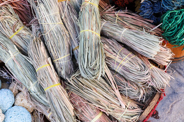 bunches of lemon tea in wicker baskets