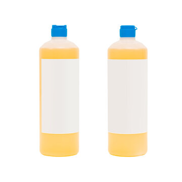 Botellas producto qu&iacute;mico en fondo blanco