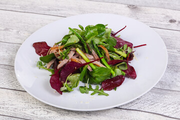 Mix salad with meat and asparagus