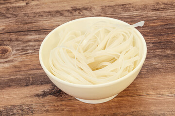Boiled rice noodle for cooking