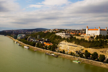 Fototapeta premium Ciudad de Bratislava, Eslovaquia.