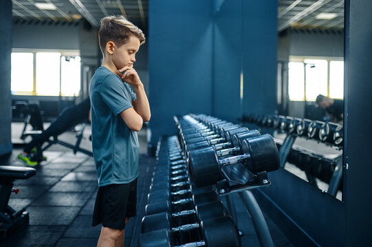 Teen Gym Male Images – Browse 8,391 Stock Photos, Vectors, and Video |  Adobe Stock