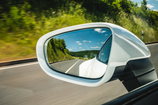 R&uuml;ckspiegel Blick - Porsche 911 