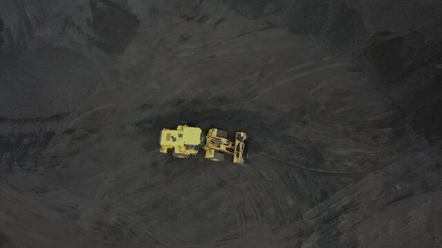 coal mine 005