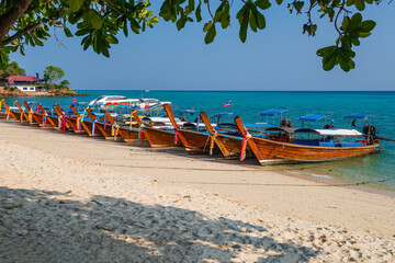 Sea beach atmosphere on Phi Phi Island