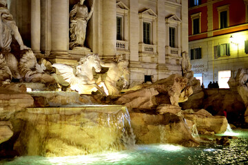 trevi fountain (fontana di trevi) by night - Rome, Italy