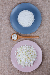 fatty and fat-free cottage cheese