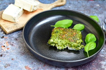 Fish bake refined with  spinach and gorgonzola cheese crust.Ketogenogic diet food