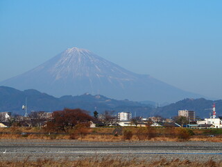 積雪の少ない富士山
