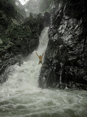 Obraz premium waterfall in the mountains