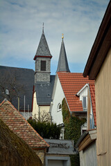 gasse im historischen ortskern von westhofen