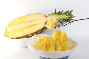 芯まで食べられる台湾パイナップル