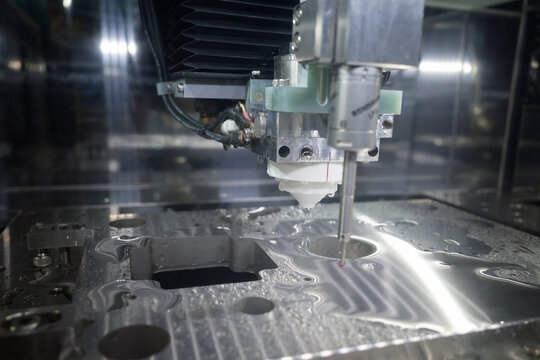 CNC wire cut machine cutting mold parts