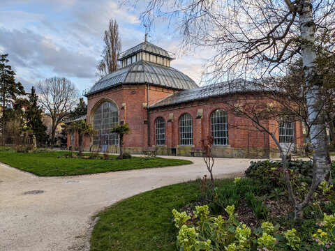 Nice architecture of the greenhouse in Montigny les Metz