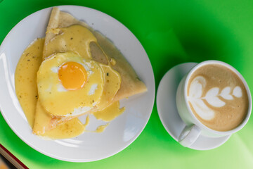 egg crepe and coffee 