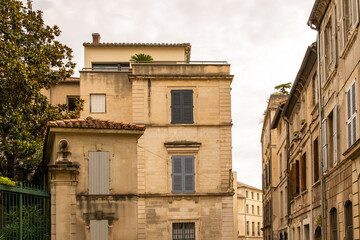 Avignon, typical house, colorful building
