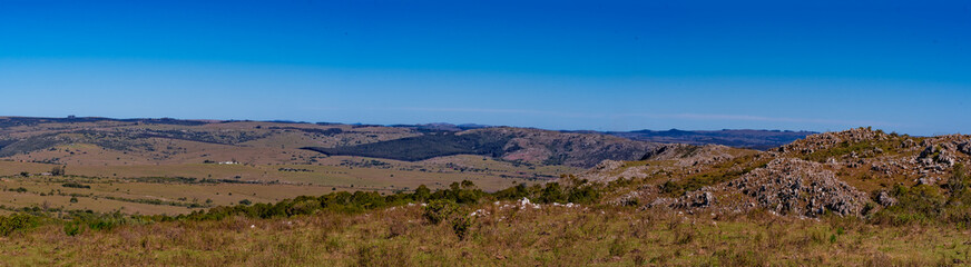 Panorámica de las sierras de Minas. Lavalleja, Uruguay