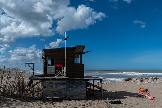 Cabina de Guardavidas en Costa Atl&aacute;ntica de Argentina.