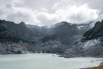 Obraz premium snow covered mountains