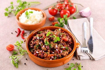 chili con carne and rice