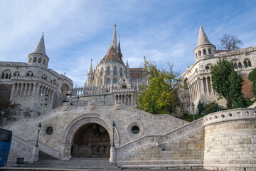 Fototapeta na wymiar Fisherman's Bastion, a fairy tale castle, is one of the most visited attractions in Budapest