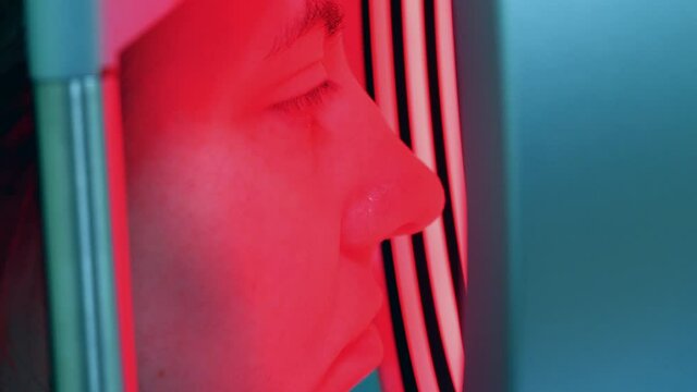 Biometer is inspecting woman's eyesight