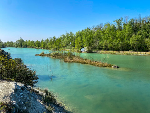 Lac du parc de l'Ermitage Sainte-Catherine &agrave; Lormont, Gironde