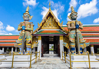 Fototapeta premium Wat Phra Kaew, Temple of the Emerald Buddha, Thailand.