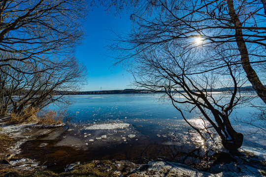 Bostalsee at a cold SunnWinterday