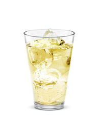 グラス ジンジャエール 飲み物 氷 イラスト リアル 