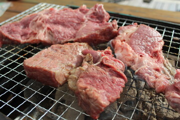 バーベキューの肉
