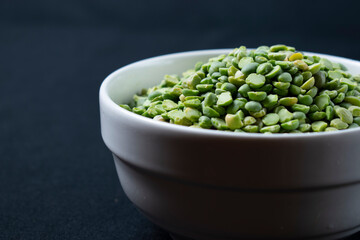 bowl of green peas