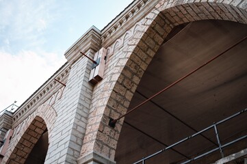 Obraz premium Gothic arches of a church with anti-seismic steel tie rods (Marche, Italy, Europe)