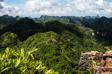 Trekking in the nature reserve on Cat ba Island