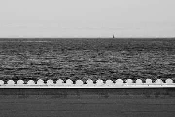 B&W diptych - polish field and french sea