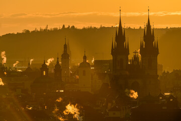 Obraz premium A Prague cityscape in the strong sunrise light.