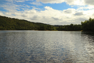 Strolling around Loch Beannacharan 