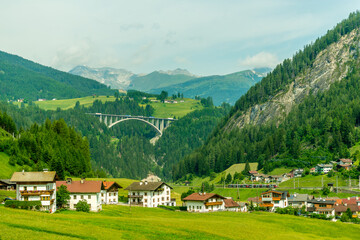 Fototapeta na wymiar Tyrol village in Austria.