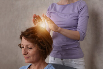 Reiki healing treatment . Energy therapy, alternative medicine concept.