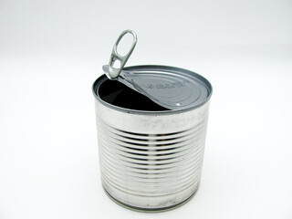 Tin can bagna with an open ring on a white background.