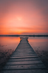 Obraz na płótnie Canvas Sunset over bavarian lake
