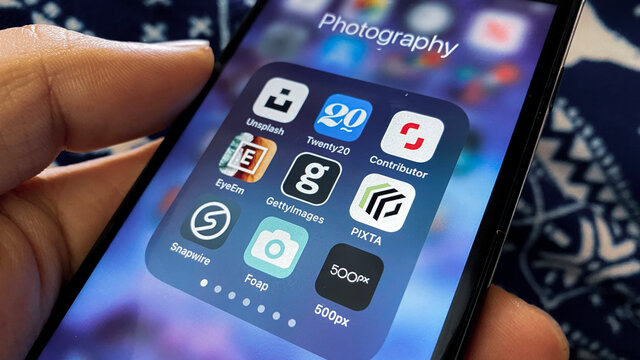 Stock Photography Apps On IPhone. Unsplash,Twenty20,Shutterstock,EyeEm,Getty Images,PIXTA,Snapwire,Foap,500px - Apr 2021 / Japan